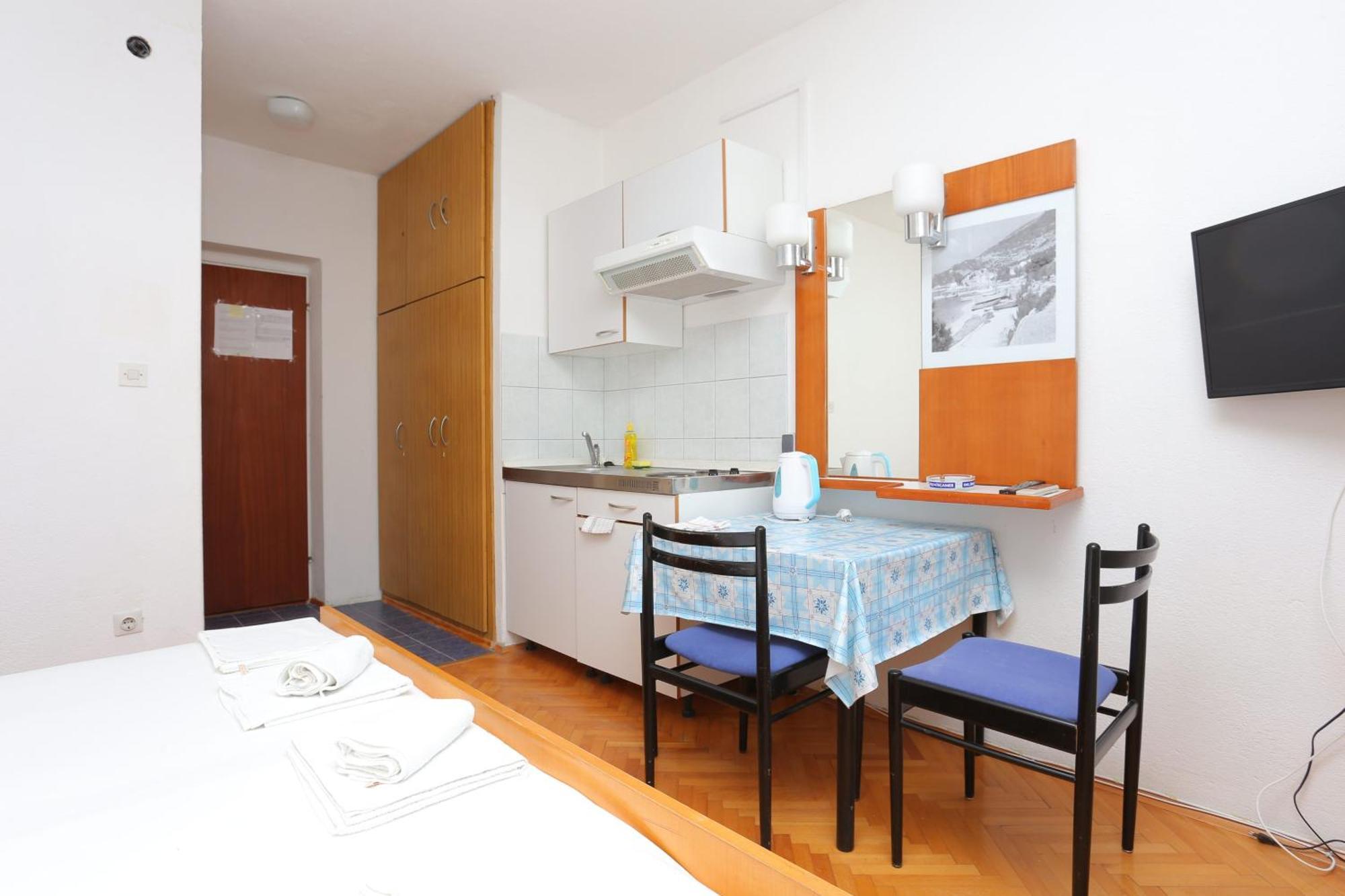 Apartments With A Parking Space Baska Voda, Makarska - 6773 Baška Voda Exterior foto