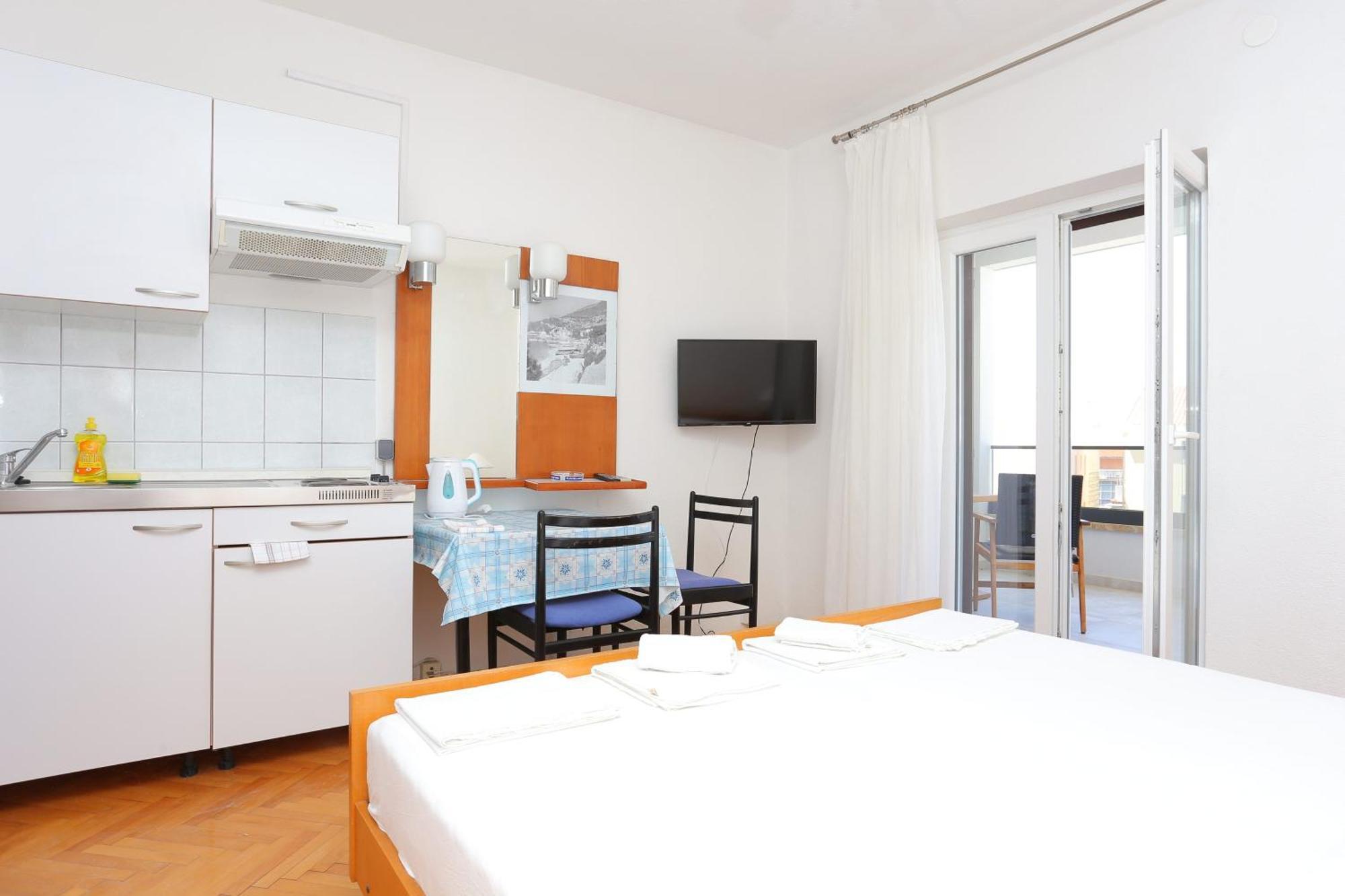 Apartments With A Parking Space Baska Voda, Makarska - 6773 Baška Voda Quarto foto