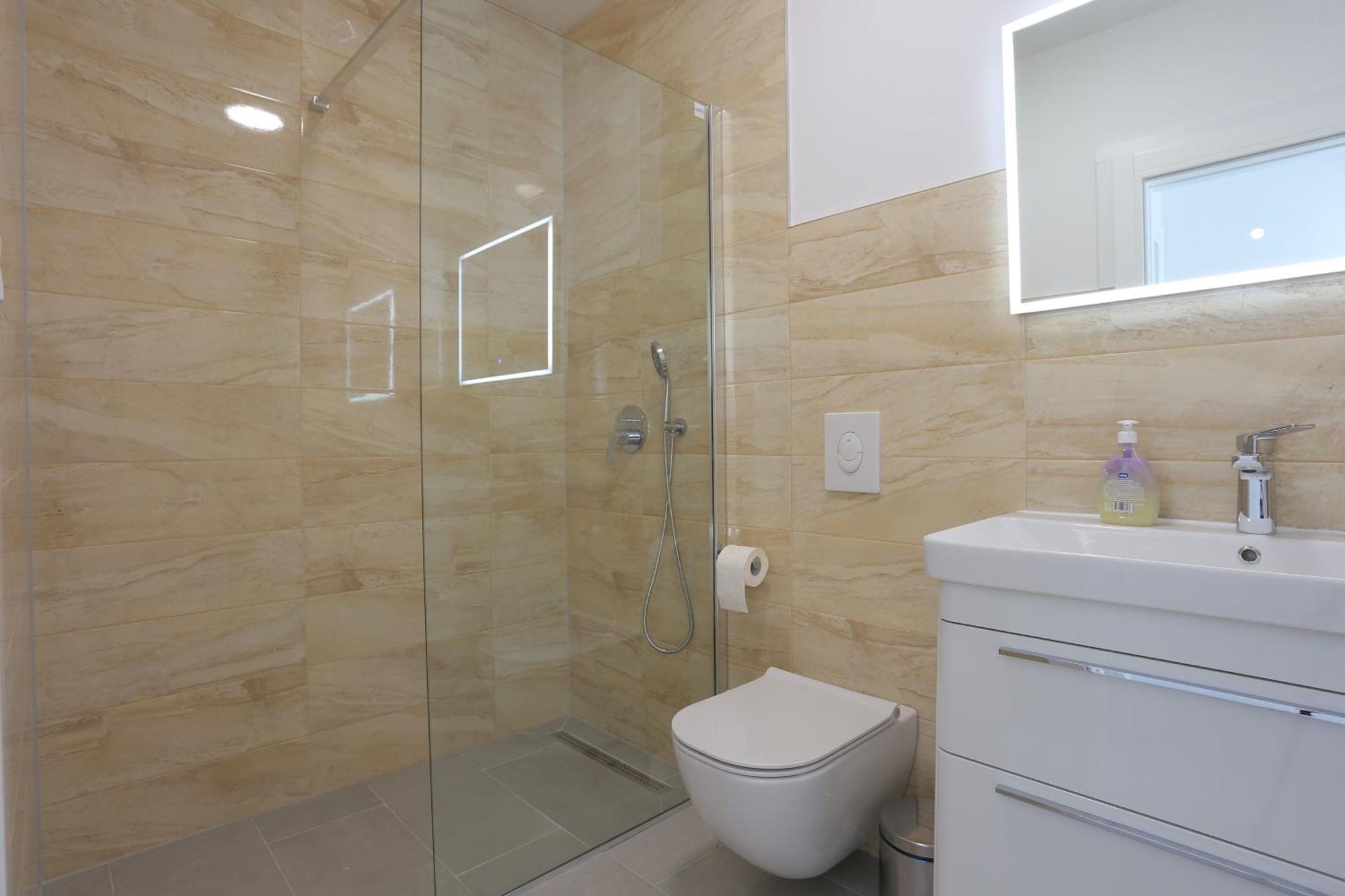 Apartments With A Parking Space Baska Voda, Makarska - 6773 Baška Voda Quarto foto